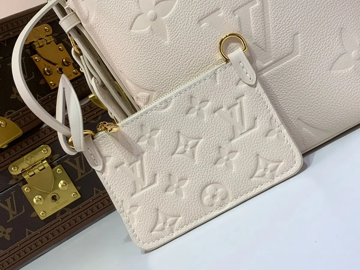 LV Style White Leather Top Handle Bag style reference detail image 6 from source 787680