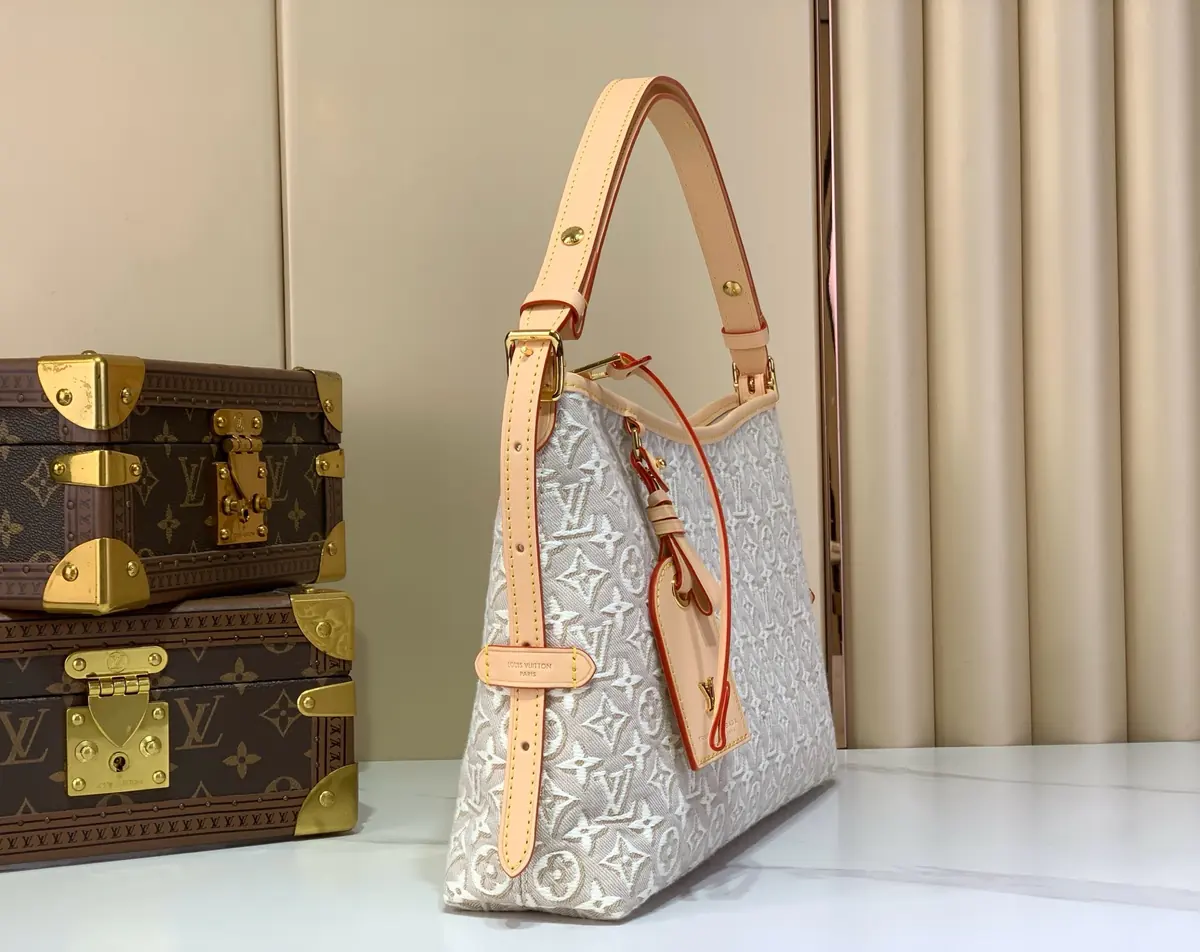 LV Style White Leather Top Handle Bag style reference detail image 2 from source 787716