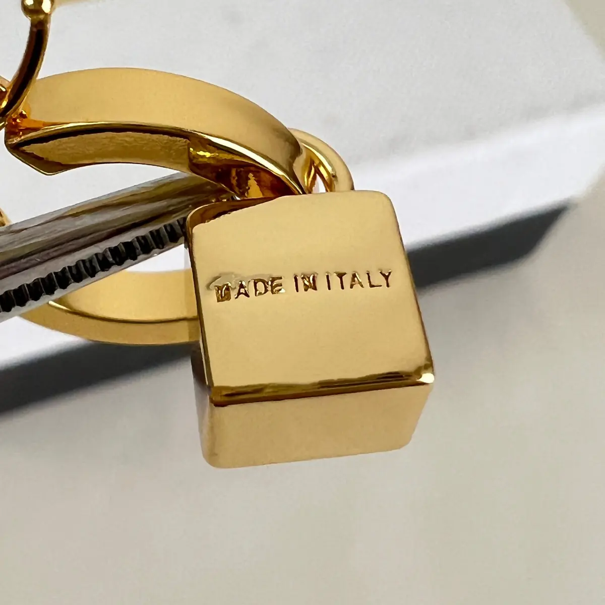 Miu Miu Style Accessories Lookbook Reference image 6