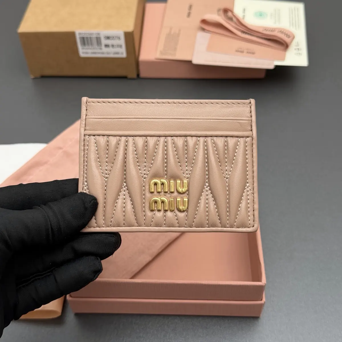 Miu Miu Style Beige Leather Card Holder Lookbook Reference image 6