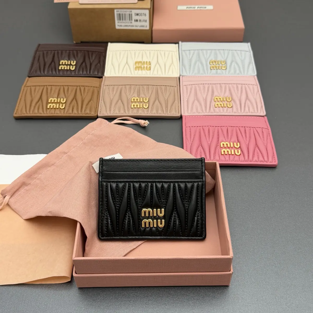 Miu Miu Style Beige Leather Card Holder Lookbook Reference image 5