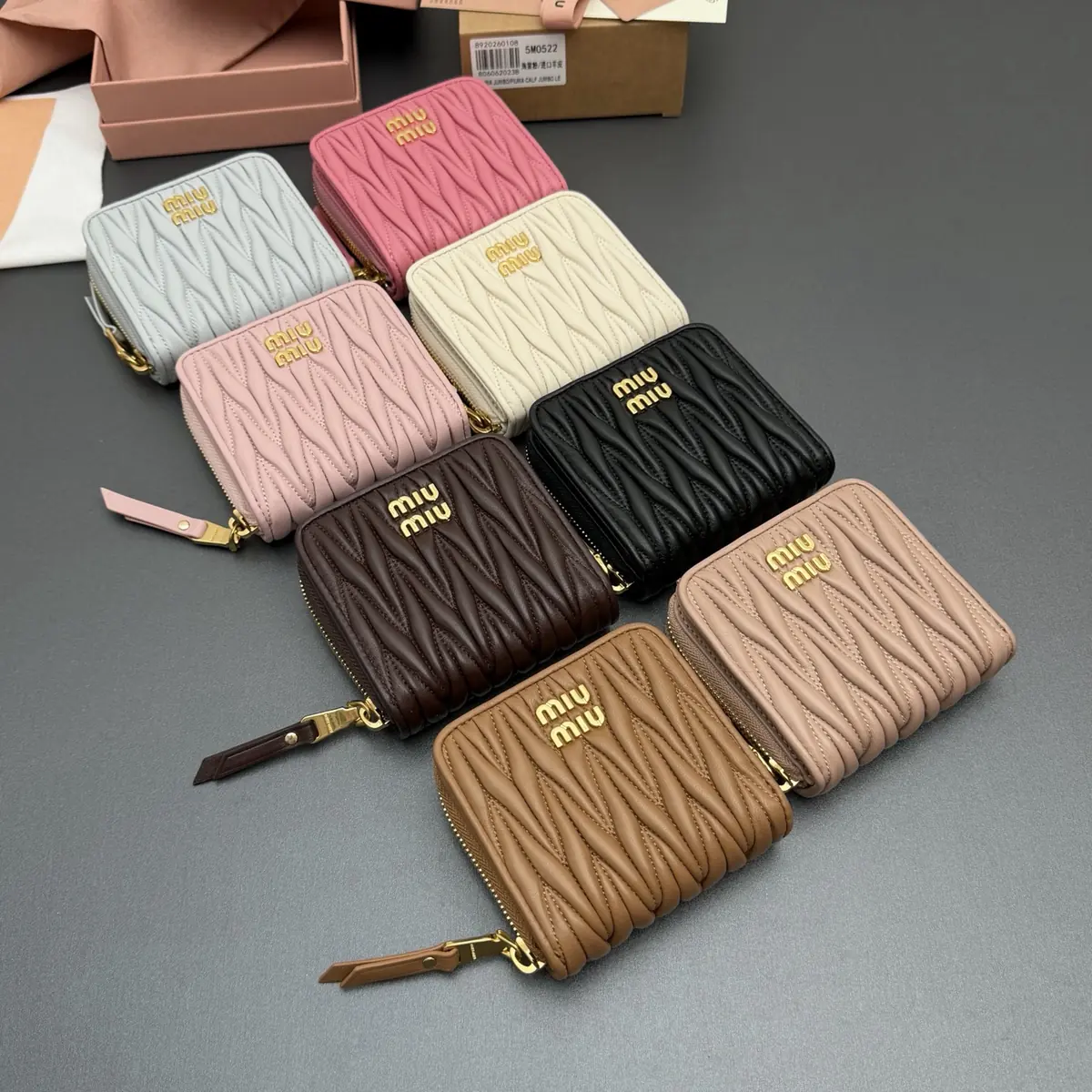 Miu Miu Style Beige Leather Wallet Lookbook Reference image 5