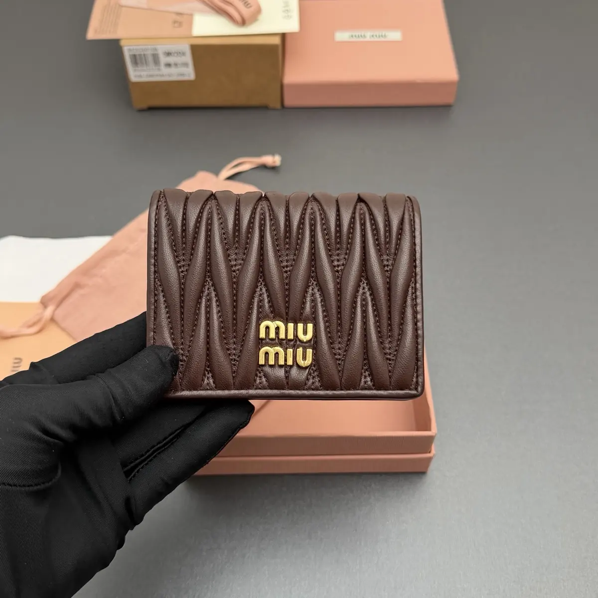 Miu Miu Style Beige Leather Wallet Lookbook Reference image 6