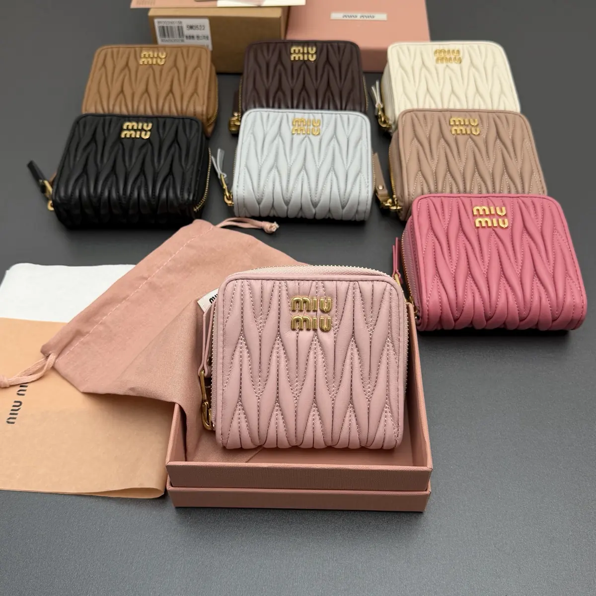 Miu Miu Style Beige Leather Wallet Lookbook Reference image 6