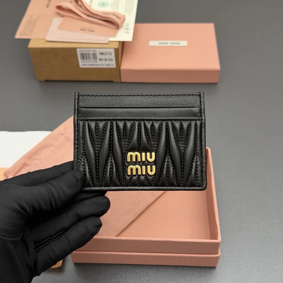 Miu Miu Style Black Leather Card Holder Lookbook Reference image 6