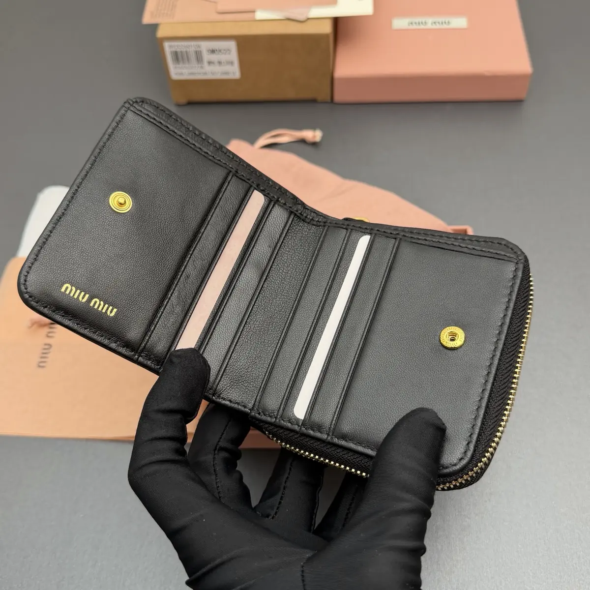 Miu Miu Style Black Leather Wallet Lookbook Reference image 6