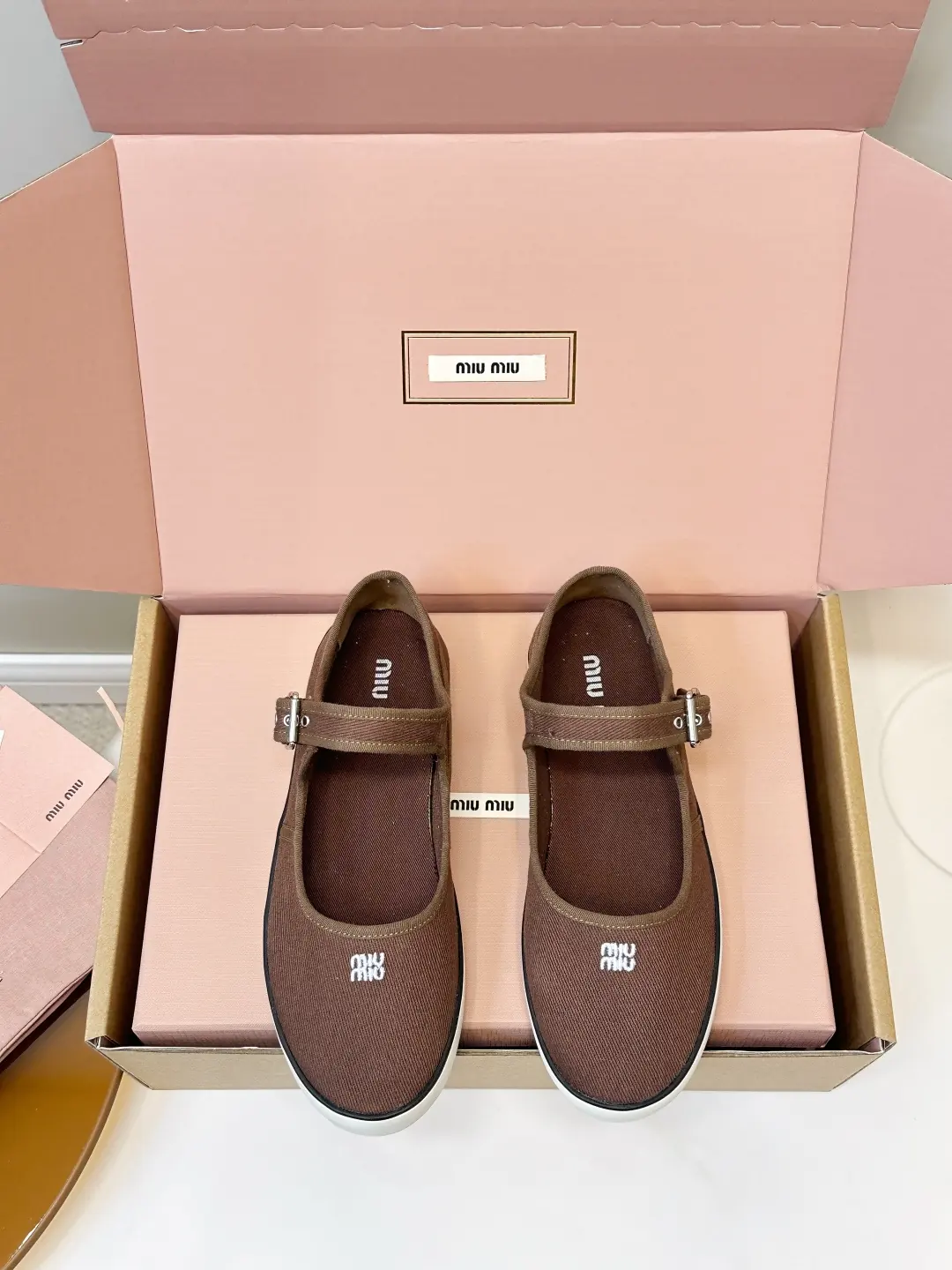 Miu Miu Style Canvas Bags Lookbook Reference image 1