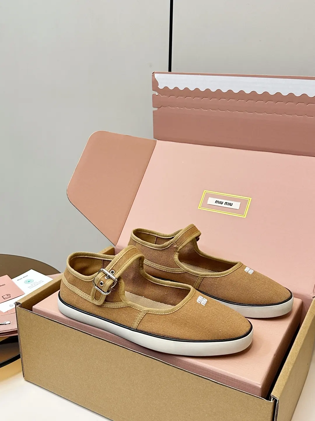 Miu Miu Style Canvas Bags Lookbook Reference image 2