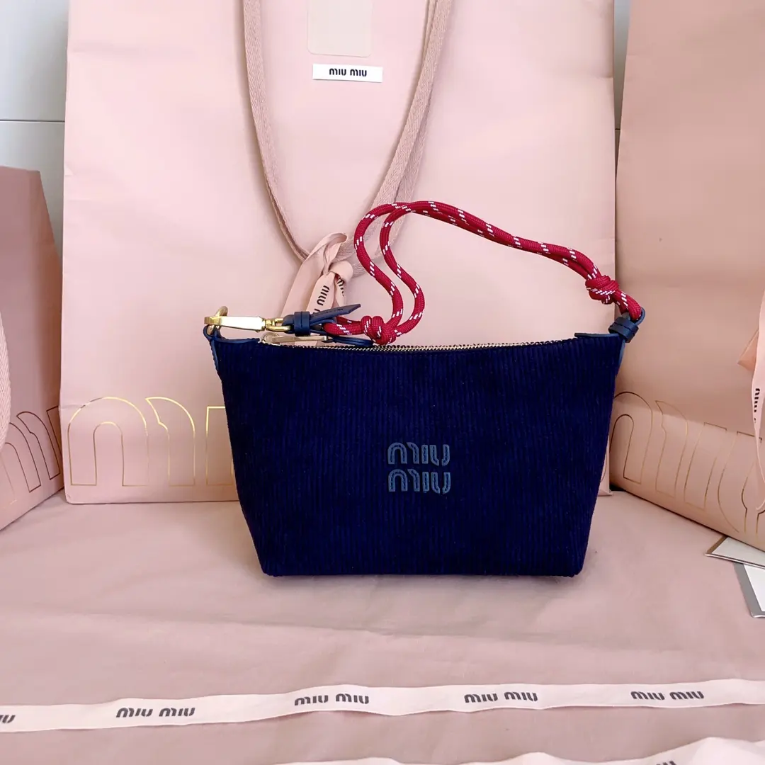 Miu Miu Style Canvas Crossbody Bag Lookbook Reference image 1