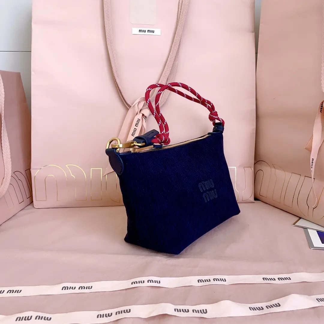 Miu Miu Style Canvas Crossbody Bag Lookbook Reference image 2