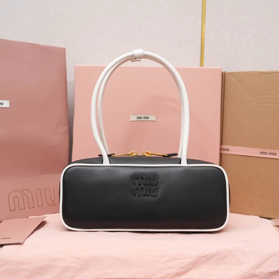 Miu Miu Style Leather Bag Bags Bag detail image 1 from source 719343