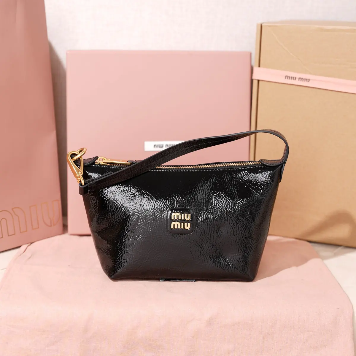 Miu Miu Style Leather Bag Bags Bag detail image 1 from source 719347