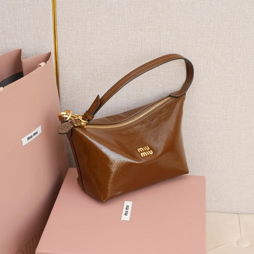 Miu Miu Style Leather Bag Bags Bag detail image 7 from source 719348