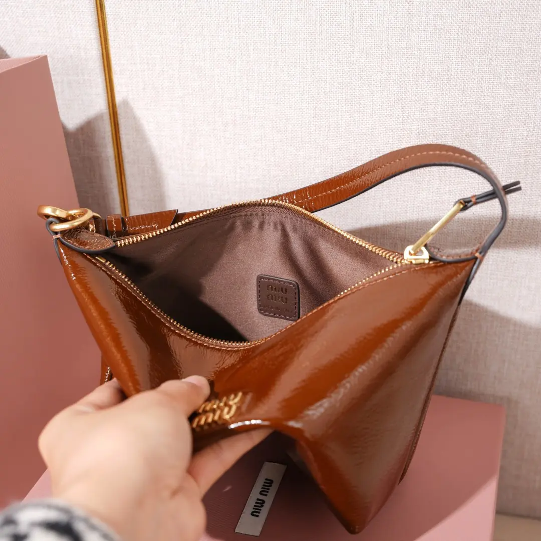 Miu Miu Style Leather Bag Bags Bag detail image 9 from source 719348