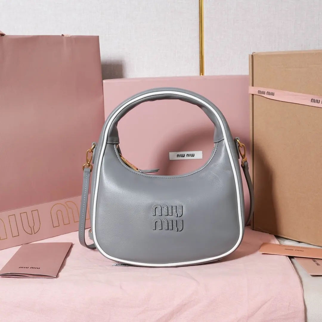 Miu Miu Style Leather Top Handle Bag Bags Top Handle Bag detail image 1 from source 719356