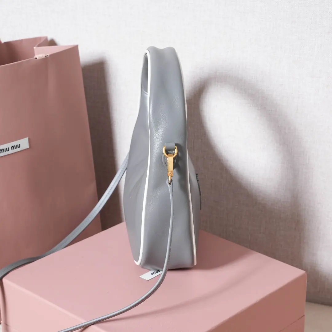 Miu Miu Style Leather Top Handle Bag Bags Top Handle Bag detail image 6 from source 719356