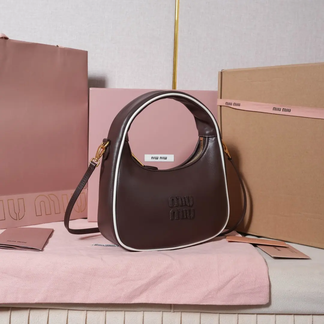 Miu Miu Style Leather Top Handle Bag Bags Top Handle Bag detail image 2 from source 719357