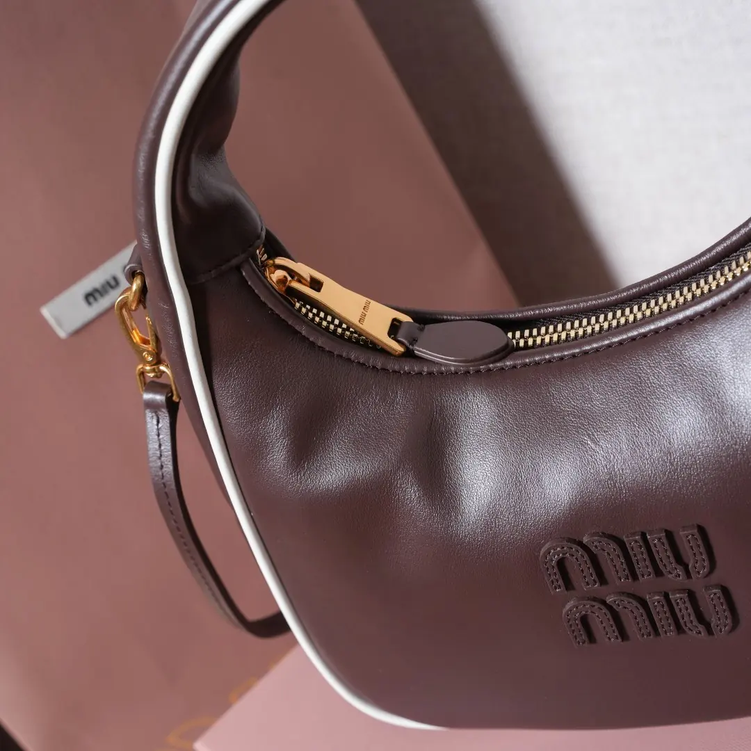 Miu Miu Style Leather Top Handle Bag Bags Top Handle Bag detail image 5 from source 719357