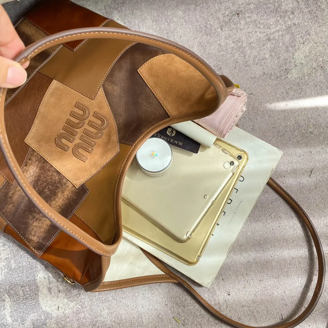Miu Miu Style Leather Tote Bag Bags Tote Bag detail image 7 from source 719374