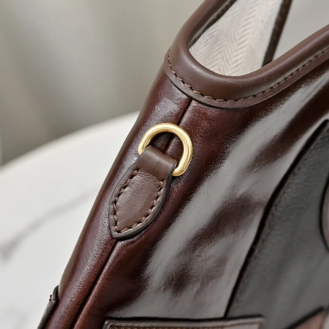 Miu Miu Style Leather Tote Bag Bags Tote Bag detail image 6 from source 719377