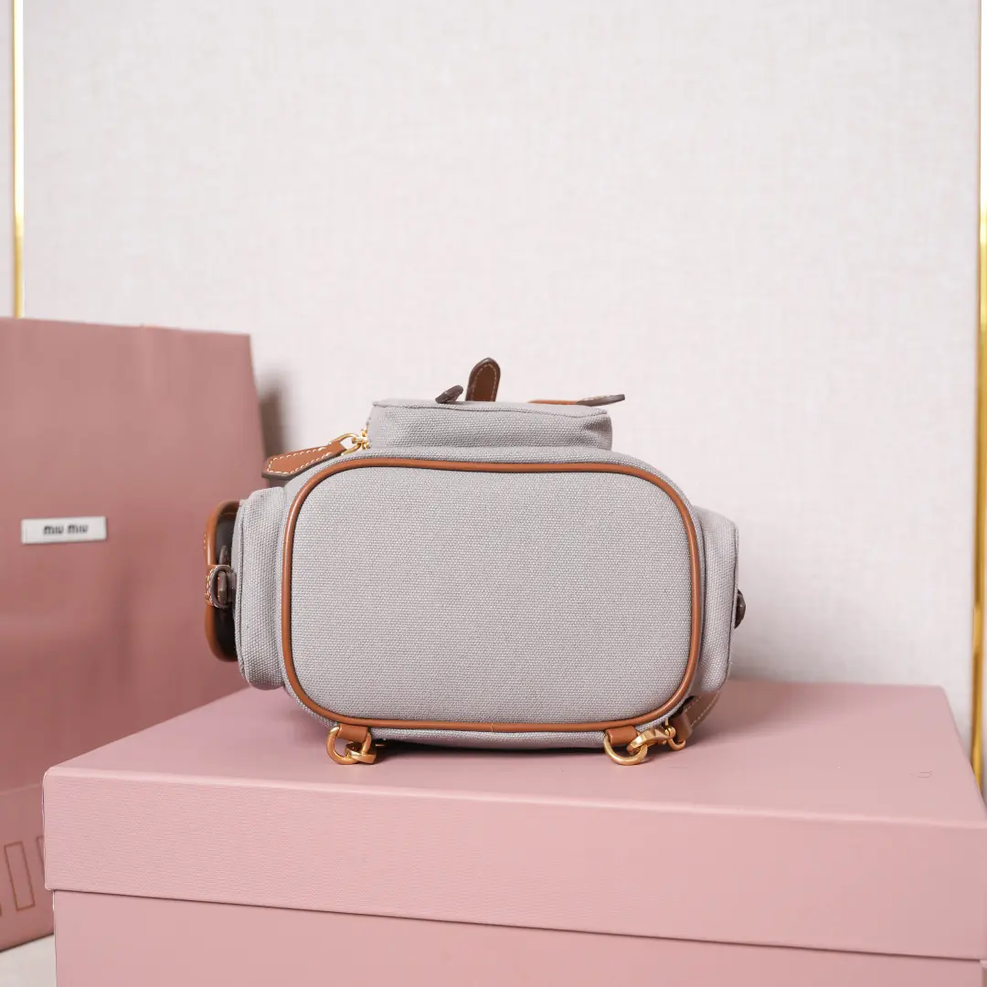 Miu Miu Style White Leather Backpack Bags Backpack detail image 6 from source 719346