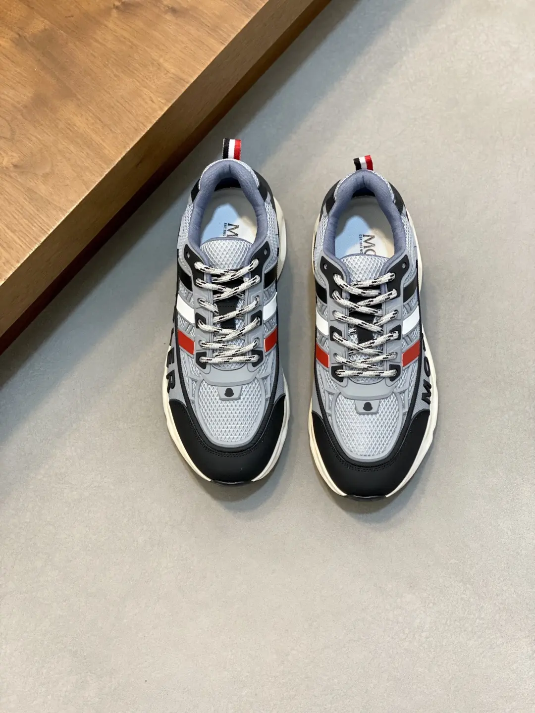 Moncler男 Style Men's Shoes Lookbook Reference image 1