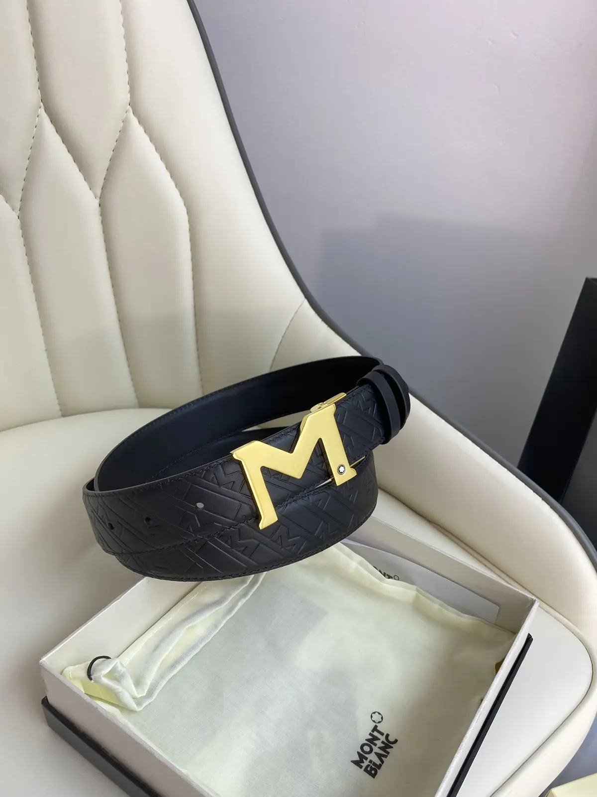 Montblanc（万宝龙男） Style Leather Men's Belts Lookbook Reference image 1