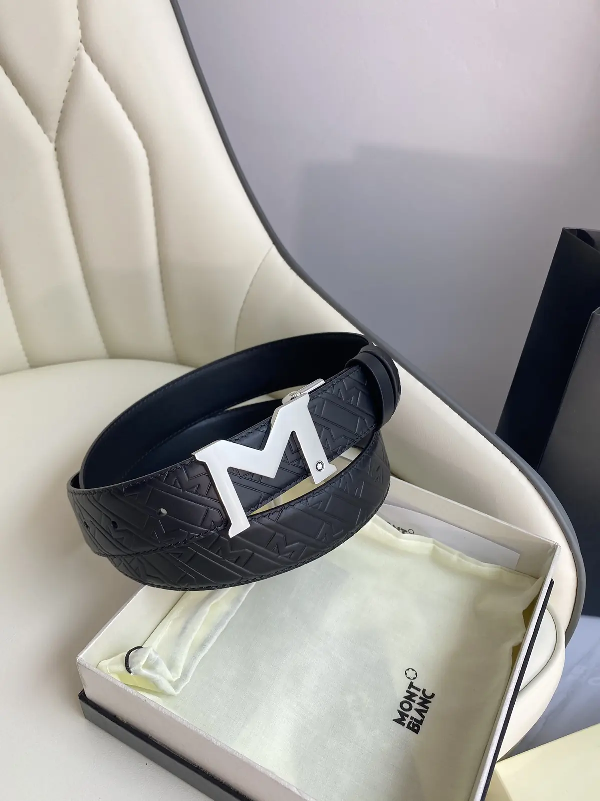 Montblanc（万宝龙男） Style Leather Men's Belts Lookbook Reference image 1