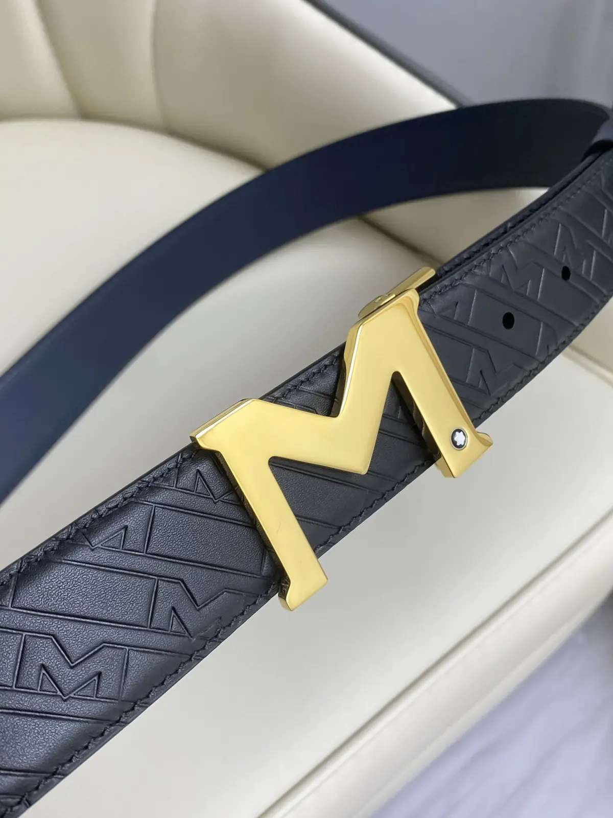 Montblanc（万宝龙男） Style Leather Men's Belts Lookbook Reference image 6
