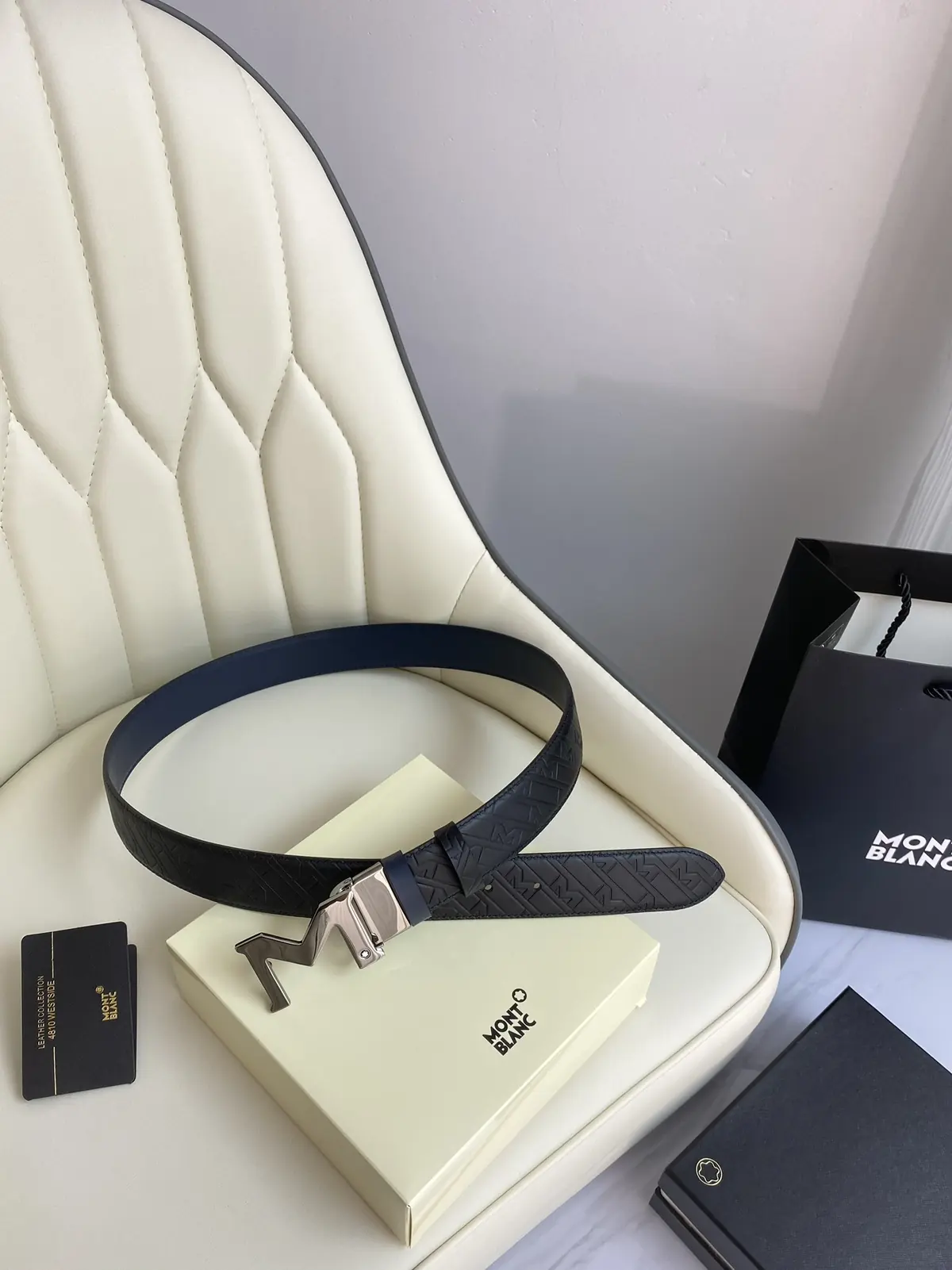 Montblanc（万宝龙男） Style Leather Men's Belts Lookbook Reference image 5