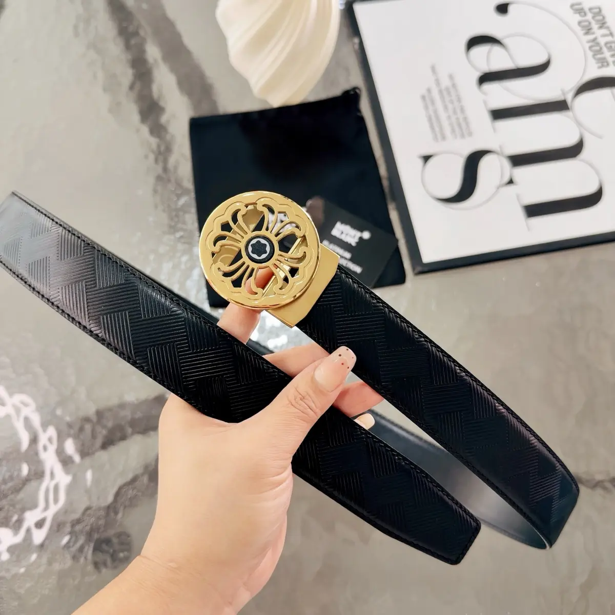 Montblanc（万宝龙男） Style Leather Men's Belts Lookbook Reference image 1