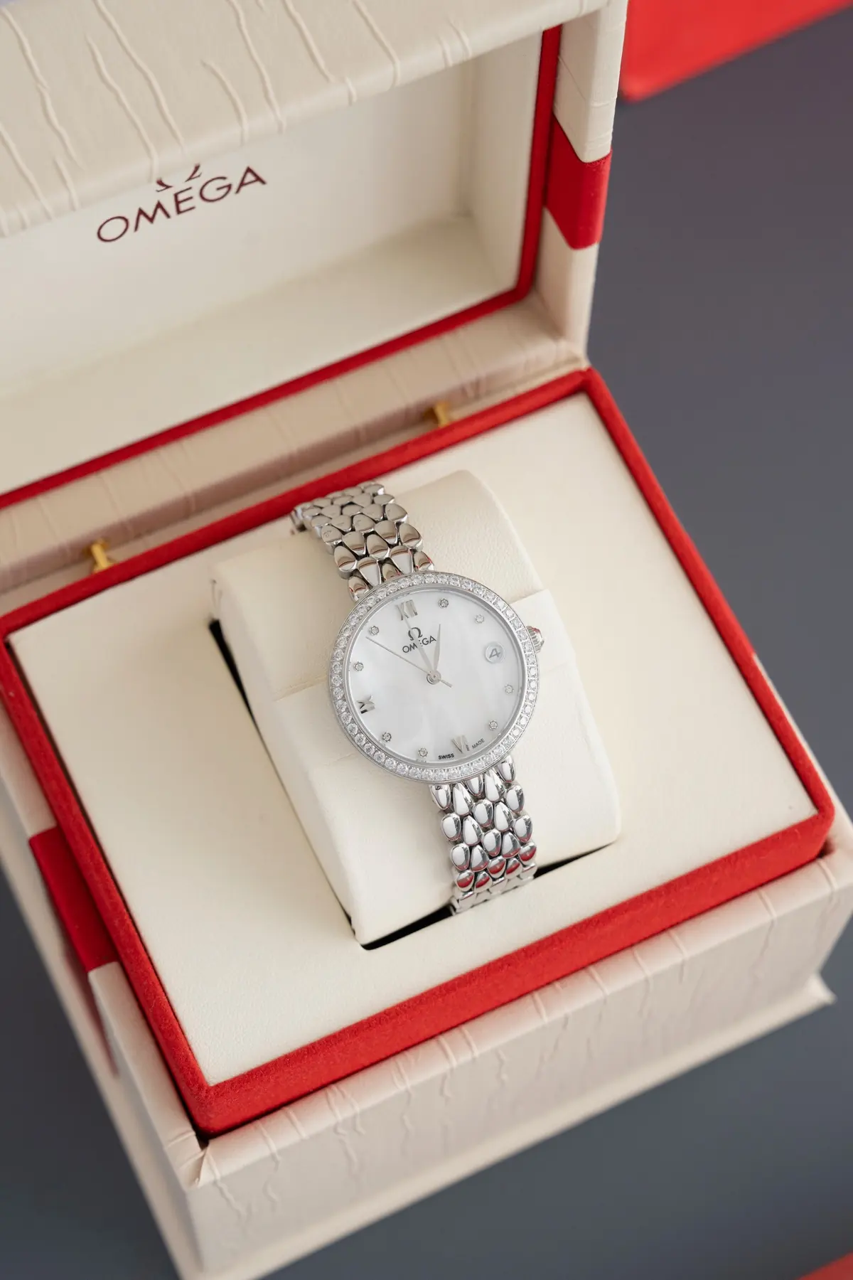 Omega（欧米茄） Style Beige Watches Lookbook Reference image 2