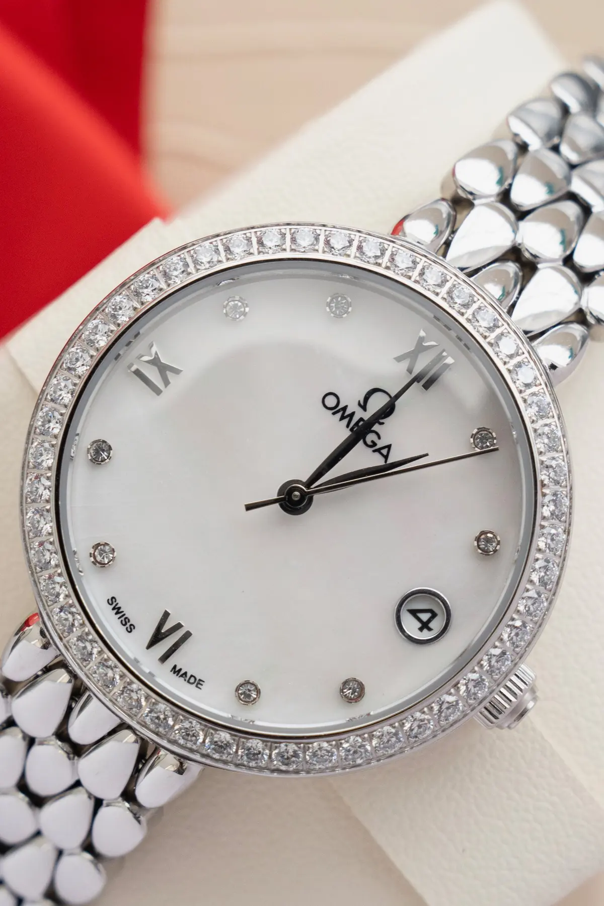 Omega（欧米茄） Style Beige Watches Lookbook Reference image 4