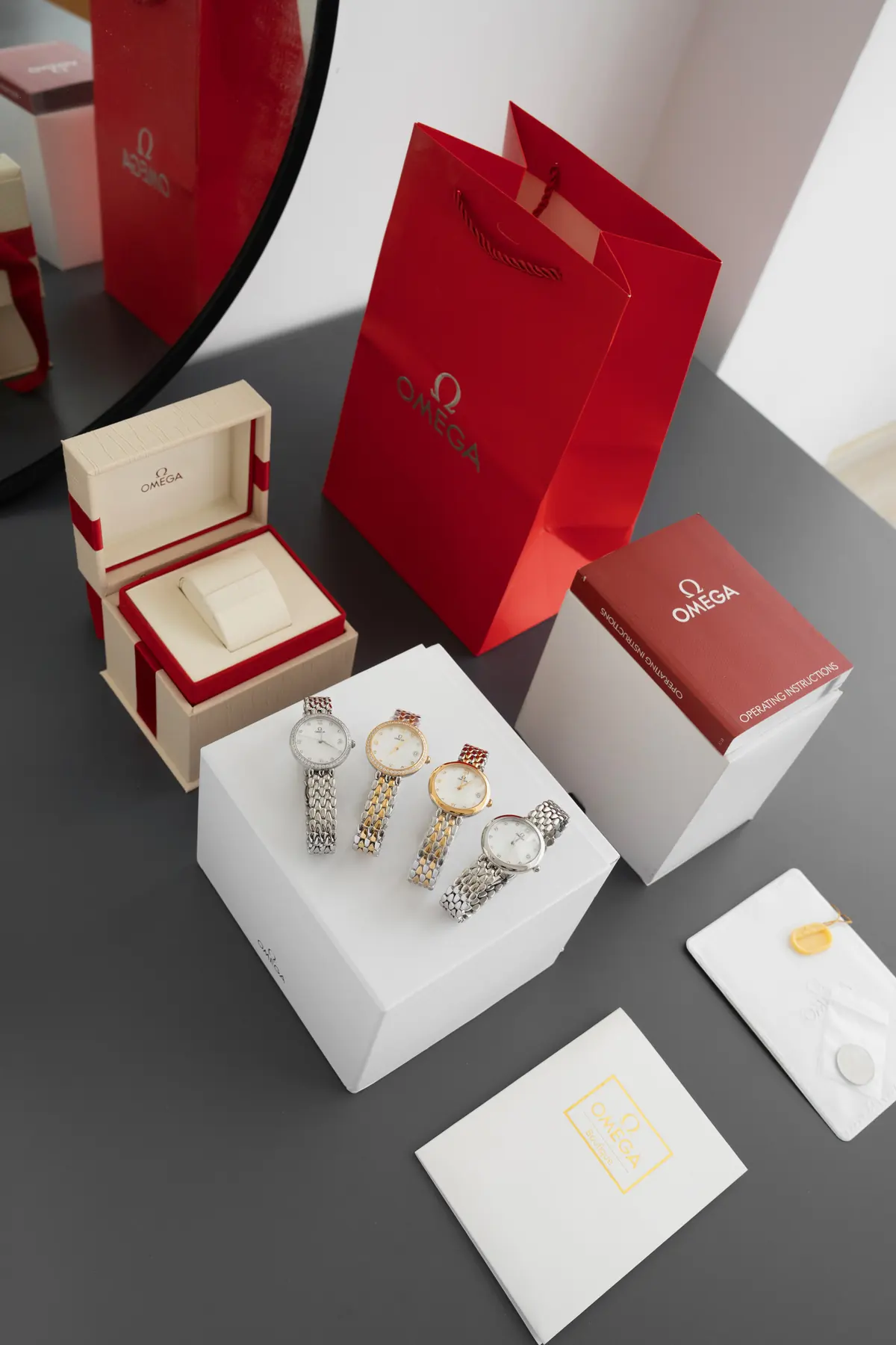 Omega（欧米茄） Style Beige Watches Lookbook Reference image 1