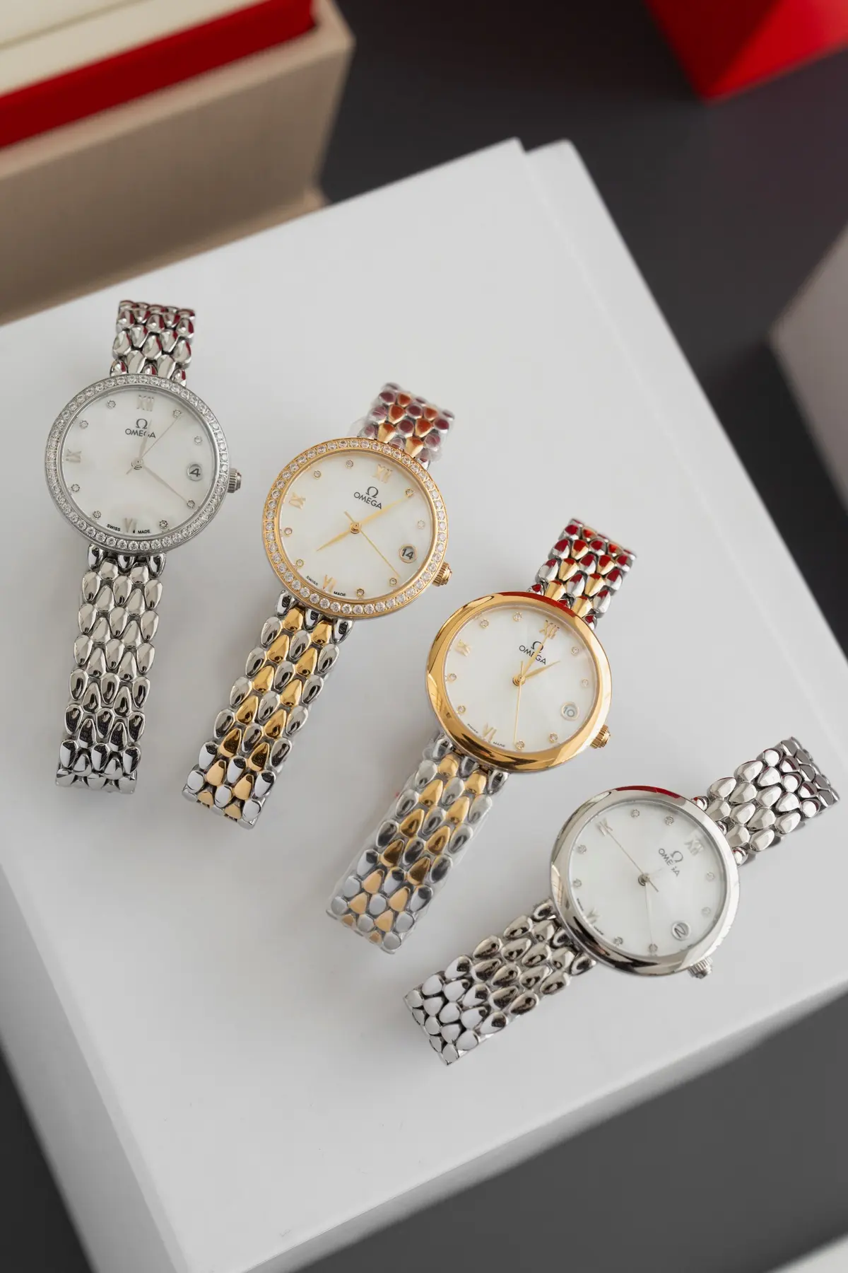 Omega（欧米茄） Style Beige Watches Lookbook Reference image 2