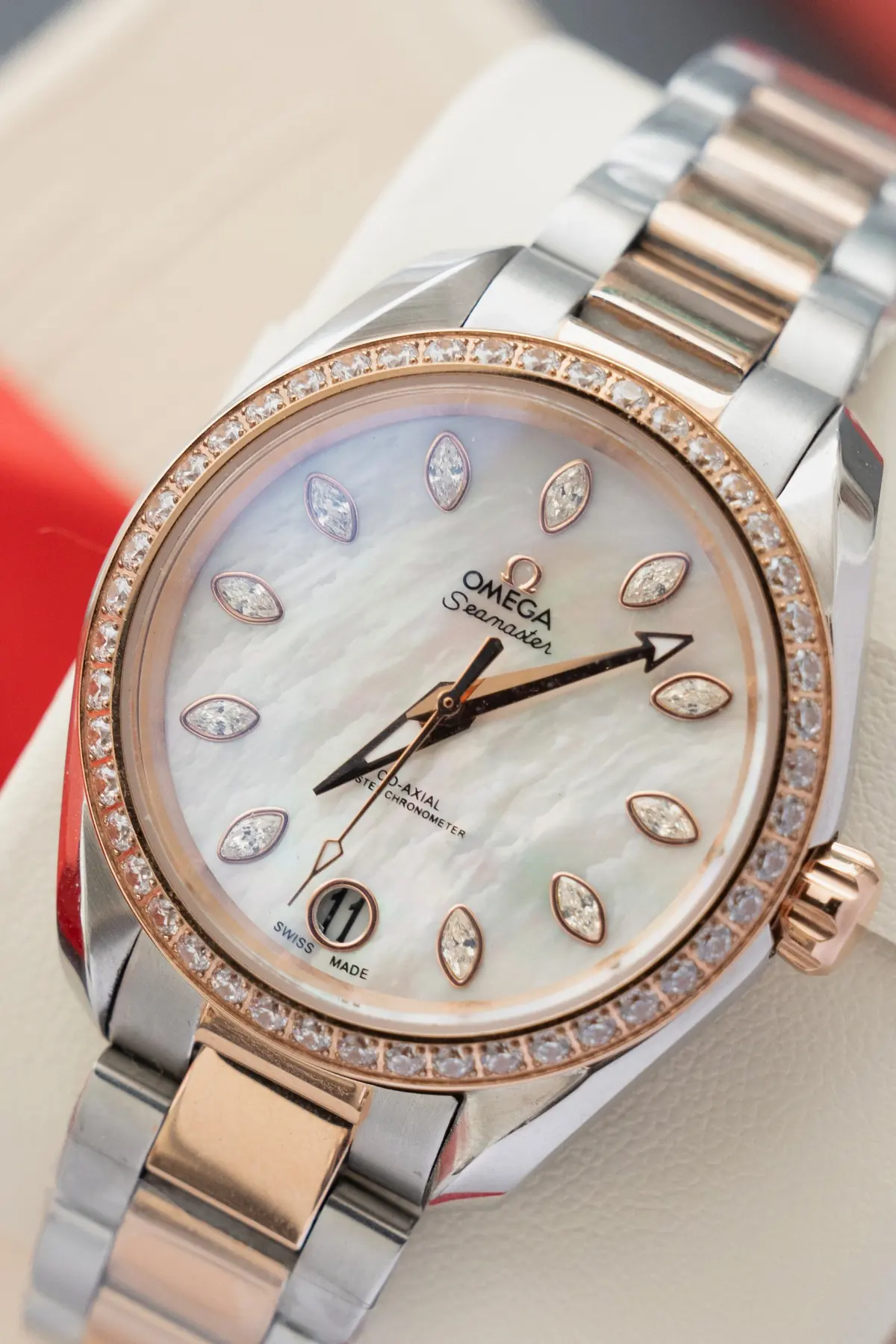 Omega（欧米茄） Style Beige Watches Lookbook Reference image 4