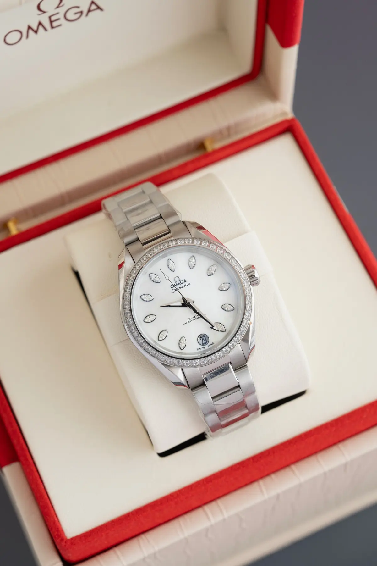 Omega（欧米茄） Style Beige Watches Lookbook Reference image 2