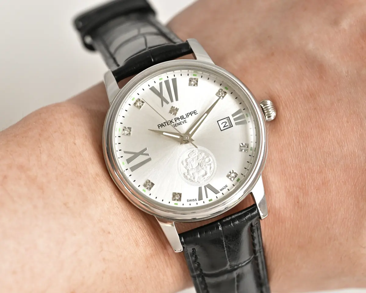 Patek Philippe（百达翡丽） Style Beige Leather Watches Lookbook Reference image 6