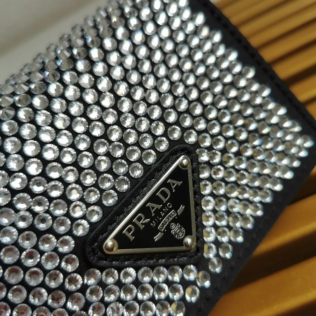 Prada Style Bag Lookbook Reference image 5