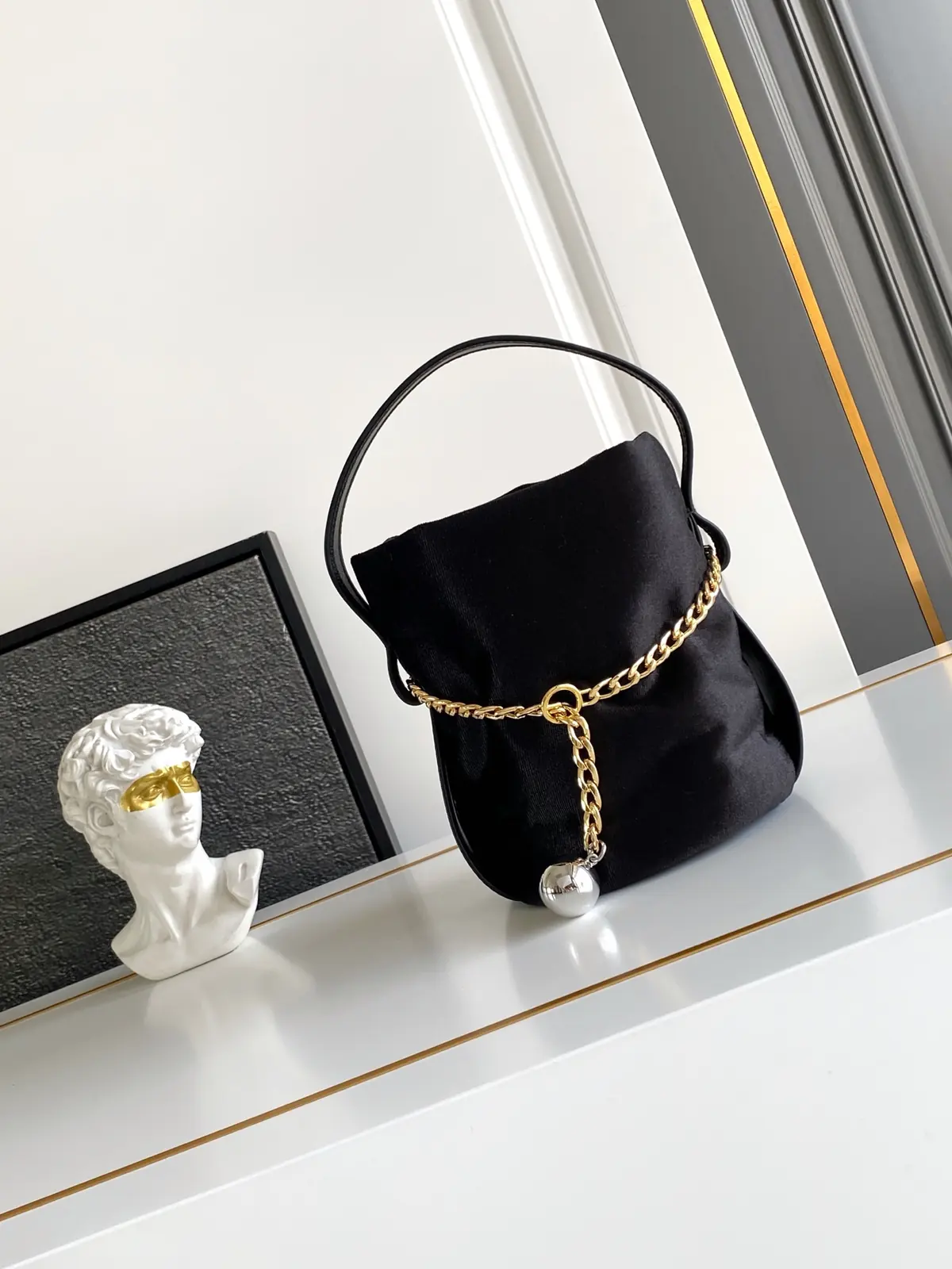 Prada Style Beige Leather Chain Bag Lookbook Reference image 3