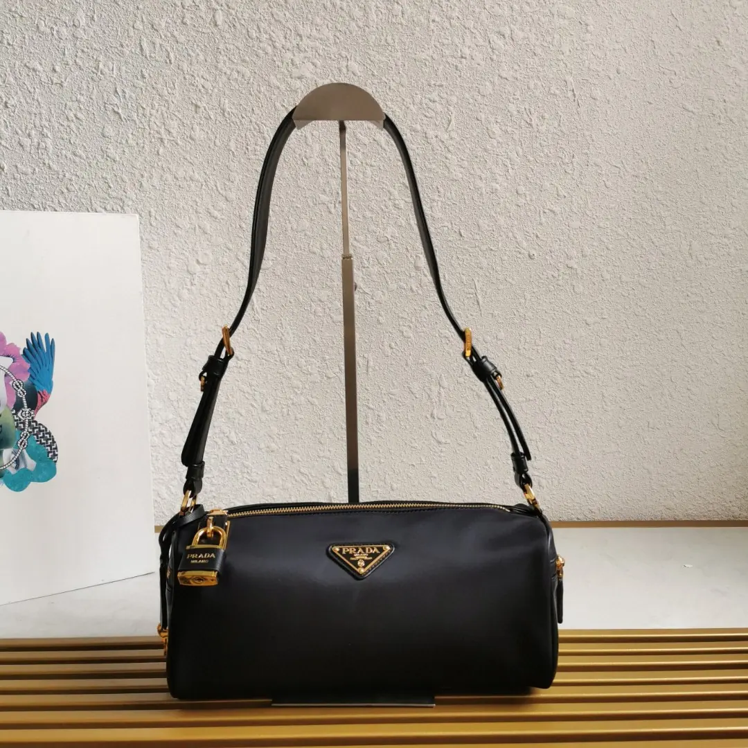 Prada Style Leather Shoulder Bag Lookbook Reference image 1
