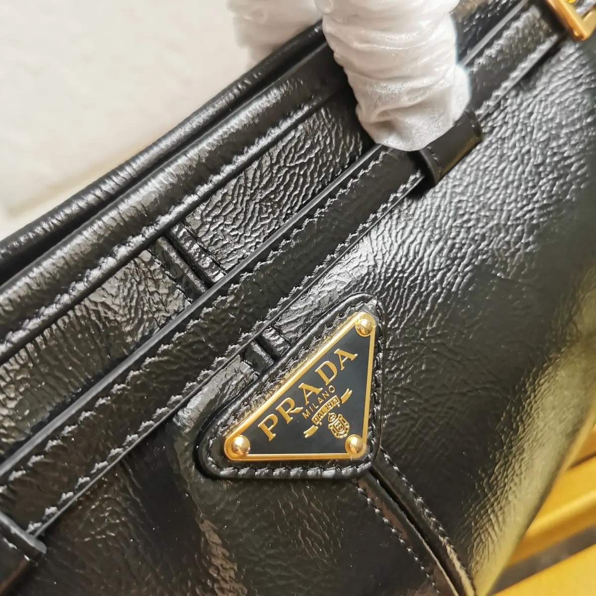 Prada Style Leather Shoulder Bag Lookbook Reference image 5