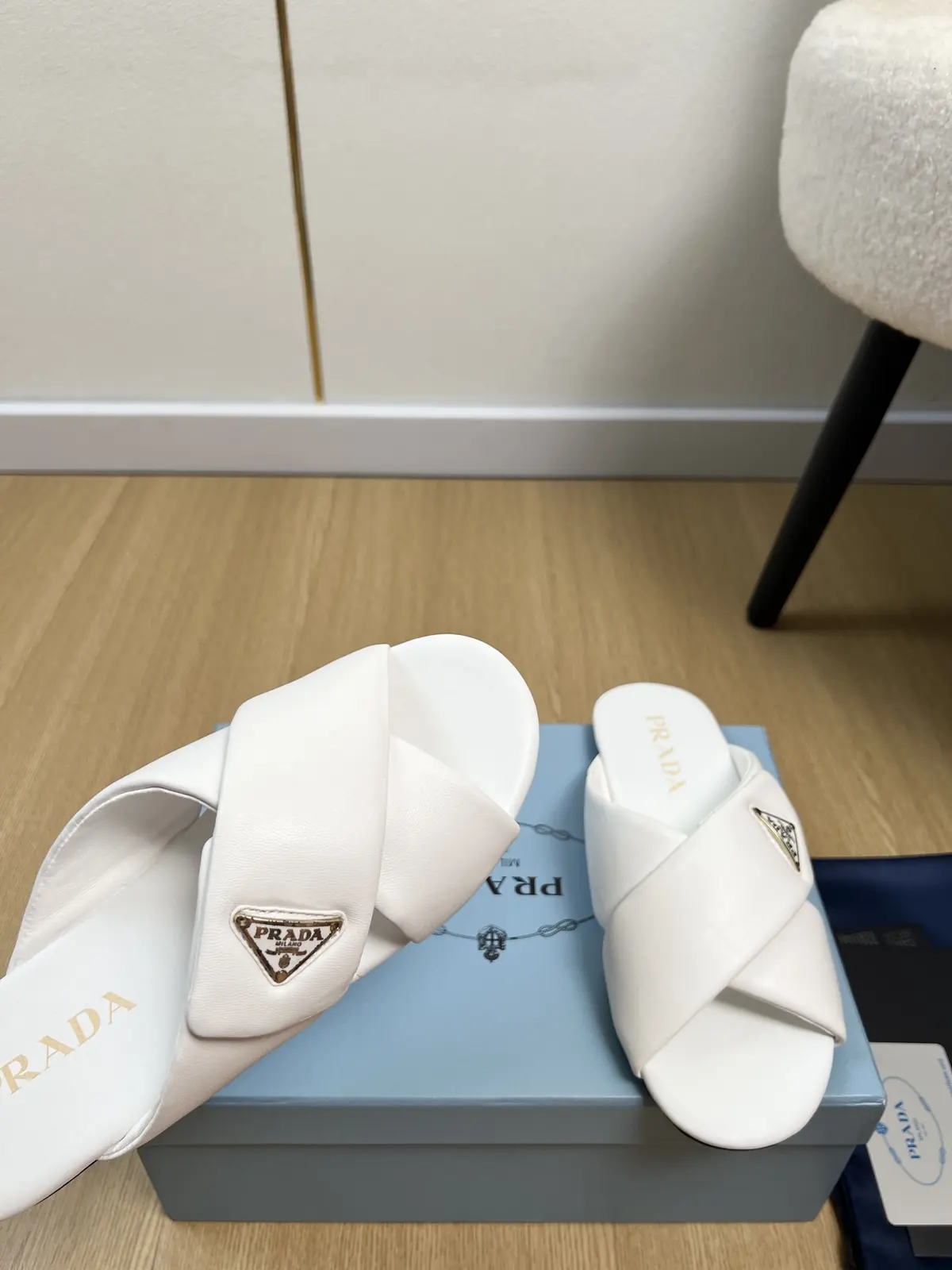 Prada Style Leather Women's Shoes Lookbook Reference image 5