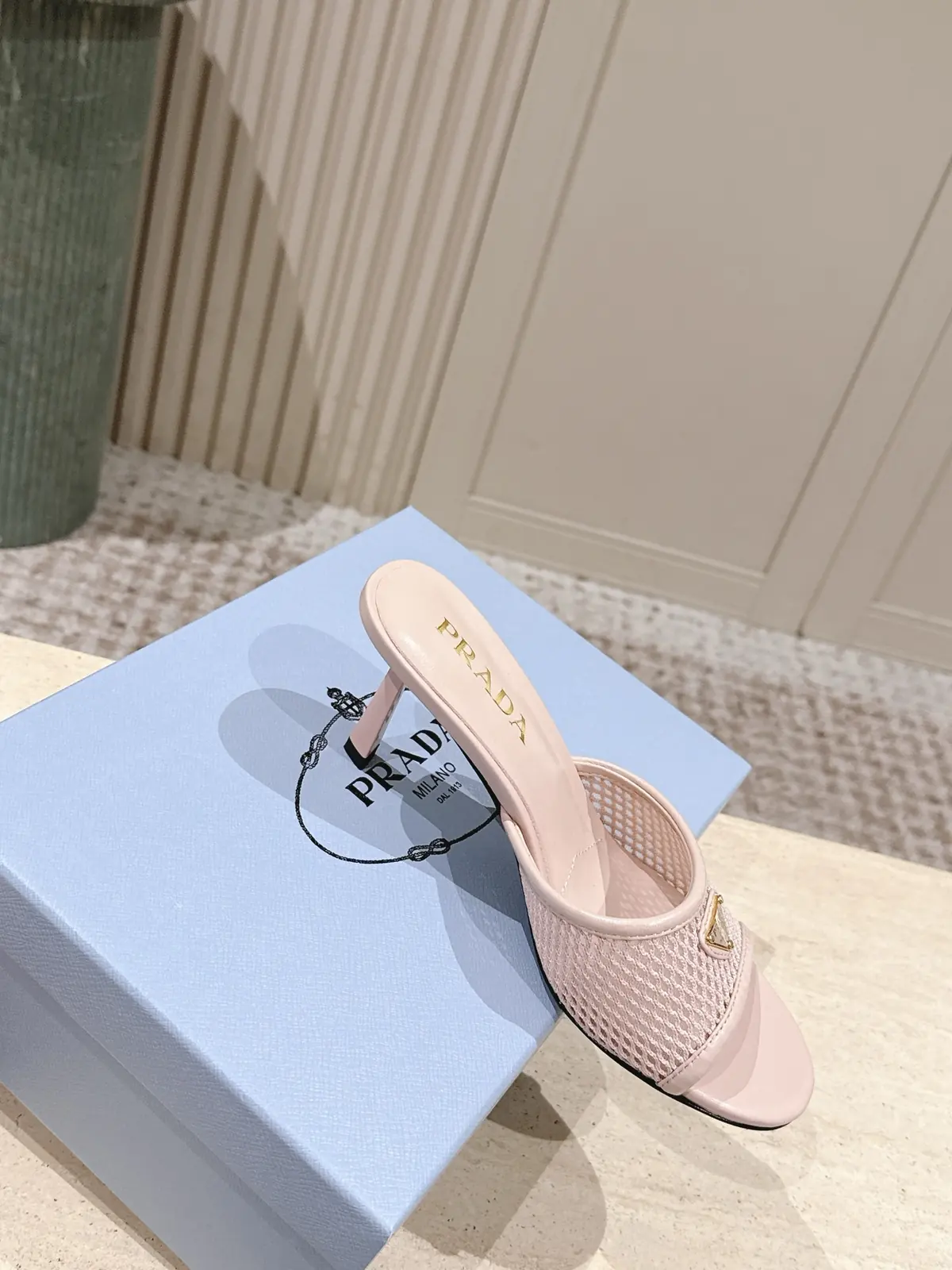 Prada Style Leather Women's Shoes Lookbook Reference image 4