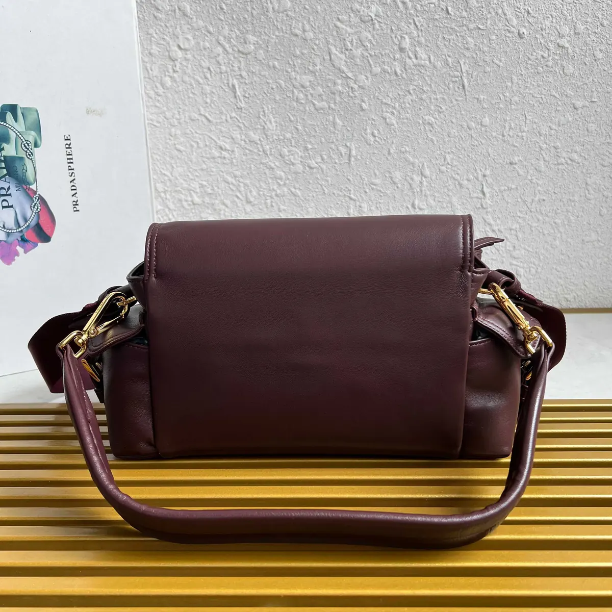 Prada Style Red Leather Shoulder Bag Lookbook Reference image 4