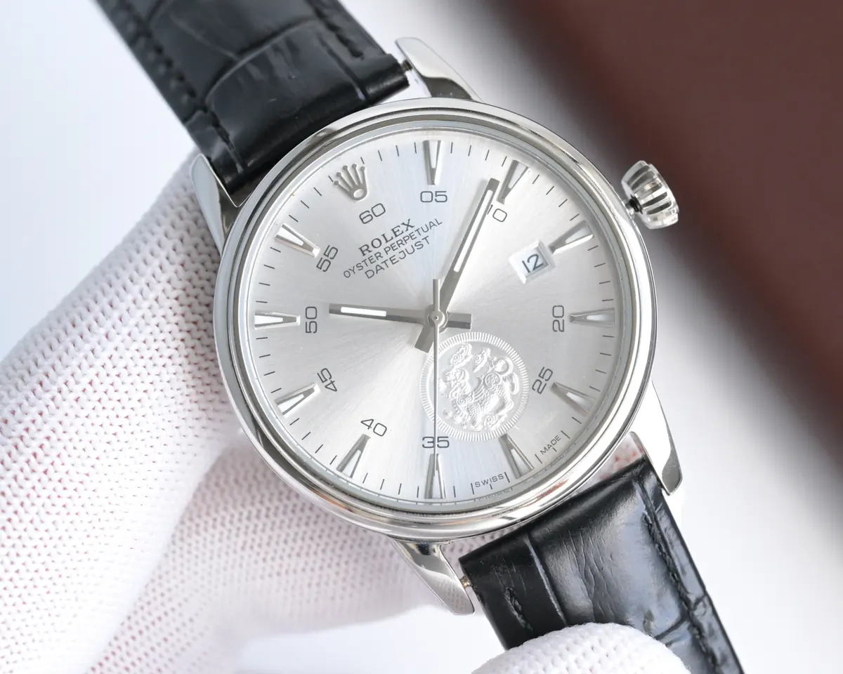 Rolex（劳力士） Style Beige Leather Watches Lookbook Reference image 1