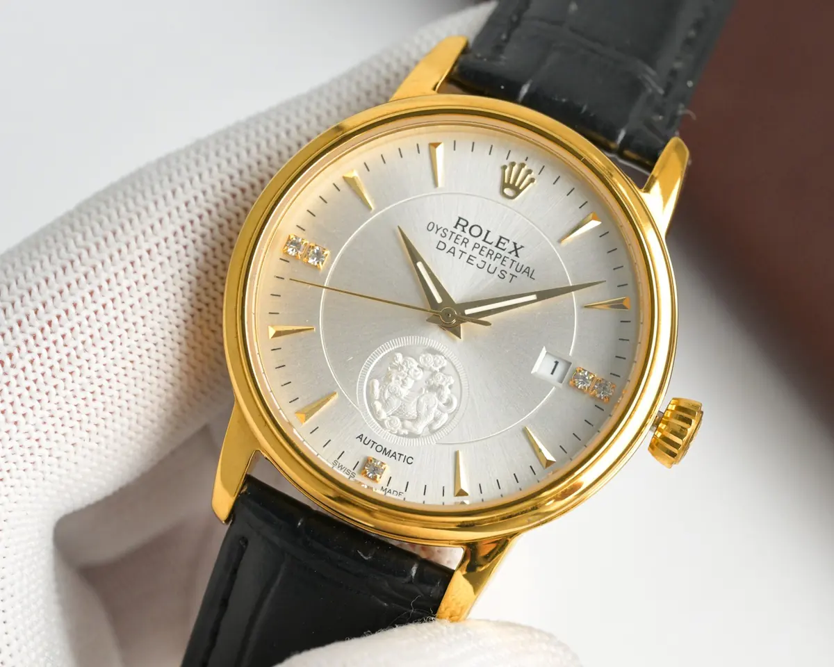 Rolex（劳力士） Style Beige Leather Watches Lookbook Reference image 3