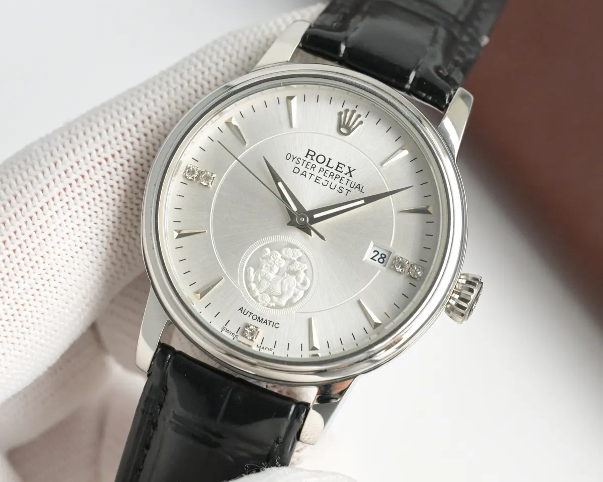 Rolex（劳力士） Style Beige Leather Watches Lookbook Reference image 6