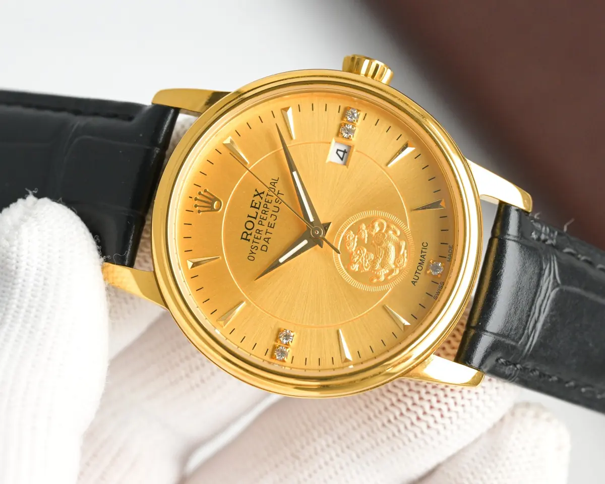 Rolex（劳力士） Style Beige Leather Watches Lookbook Reference image 3
