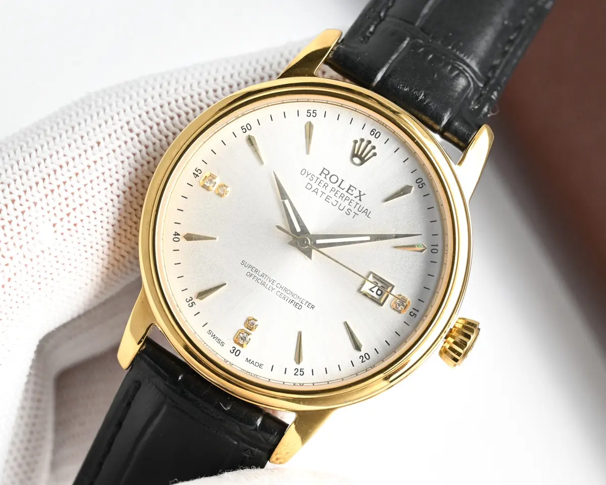 Rolex（劳力士） Style Beige Leather Watches Lookbook Reference image 4